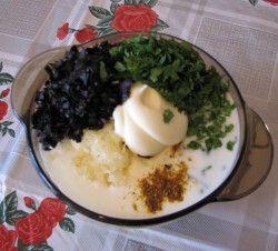 Салат курица картошка огурец