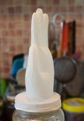 название картинки Самогон из абрикосов в домашних условиях