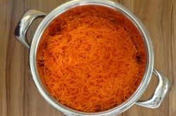 Аджика помидоры, перец, яблоки - шаг 2