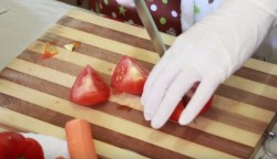 домашняя аджика с яблоками и морковью