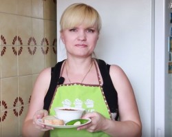 домашняя аджика с яблоками и морковью