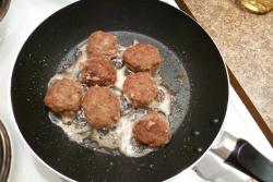 Фрикадельки Almondegas - шаг 6