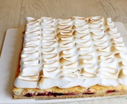 название картинки Аля чизкейк с меренгой