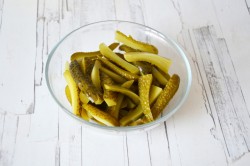 Азу из курицы с солеными огурцами - шаг 3 Азу из курицы с солеными огурцами - шаг 3