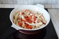 Азу из курицы с солеными огурцами - шаг 6 Азу из курицы с солеными огурцами - шаг 6