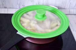 Азу из курицы с солеными огурцами - шаг 9 Азу из курицы с солеными огурцами - шаг 9