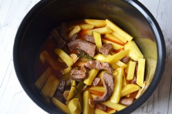 название картинки Азу в мультиварке по-татарски