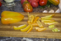 название картинки Баклажаны с перцами и томатами