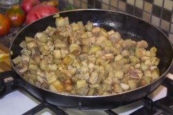 название картинки Баклажаны с перцами и томатами