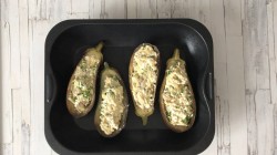 название картинки Баклажаны запеченные с творогом и сыром