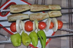 Овощной шашлык Баклажаны с перцем быстро и просто