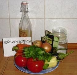 название картинки Баклажаны тушеные с овощами быстро и просто