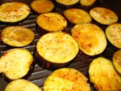 Баклажаны жареные на гриле - шаг 6