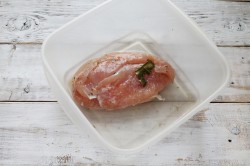 название картинки Балык из куриного филе в домашних условиях