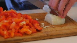 Баранина с фасолью и болгарским перцем - шаг 4