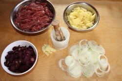 название картинки Баранина тушеная по Тунг-Пу