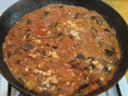 Баранина тушеная с баклажанами и помидорами - шаг 15