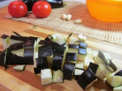 Баранина тушеная с баклажанами и помидорами - шаг 7