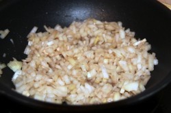 Баранина тушеная со сладким перцем, баклажанами и помидорами