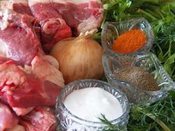 Баранина жареная на сковороде Говурма по-азербайджански