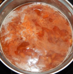 Белая фасоль в томатном соусе - шаг 3 Белая фасоль в томатном соусе - шаг 3