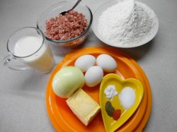 название картинки Беляши без дрожжей с мясом в духовке