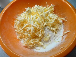 название картинки Беляши без дрожжей с мясом в духовке