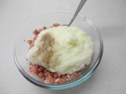 название картинки Беляши без дрожжей с мясом в духовке