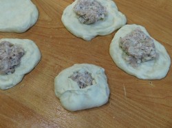 название картинки Беляши на сковороде с мясом