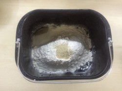 Белый хлеб на воде в хлебопечке