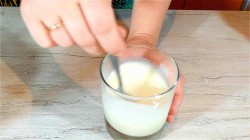 Творожный торт без духовки с печеньем - шаг 4 Творожный торт без духовки с печеньем - шаг 4