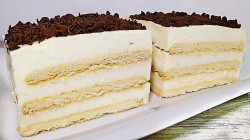 Творожный торт без духовки с печеньем - шаг 9 Творожный торт без духовки с печеньем - шаг 9