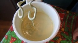 Бездрожжевой кулич на сгущёнке быстрый - шаг 3 Бездрожжевой кулич на сгущёнке быстрый - шаг 3