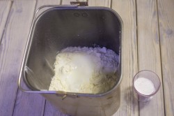 название картинки Бездрожжевой хлеб в хлебопечке