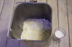 название картинки Бездрожжевой хлеб в хлебопечке