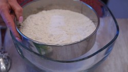 название картинки Бездрожжевые пирожки на кефире с зеленым луком и яйцами