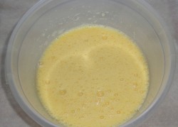 название картинки Быстрый бисквитный рулет в духовке за 5 минут