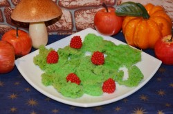 название картинки Бисквитный мох для декора торта