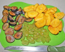 Бисквитный торт Фруктовый - шаг 13