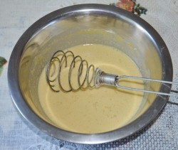 название картинки Бисквитный торт с заварным кремом, грецкими орехами и маком