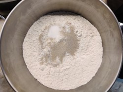 название картинки Быстрое дрожжевое тесто