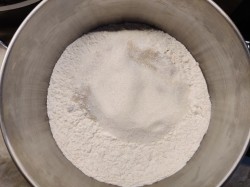 название картинки Быстрое дрожжевое тесто