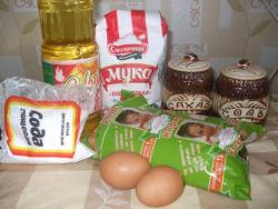 Пористые блины дырчатые - шаг 1