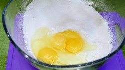 название картинки Фруктовые блинчики на молоке с абрикосовой начинкой