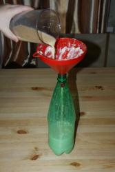 название картинки Блины в бутылке с молоком