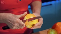 Блинный пирог с начинкой из фруктов - шаг 2