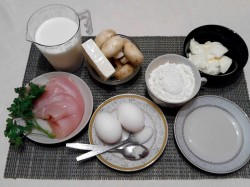 название картинки Блинный торт с грибами и курицей