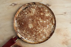 название картинки Блины без яиц на молоке тонкие