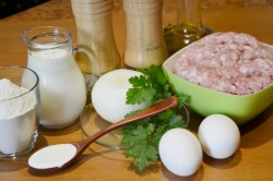 Блины с мясным фаршем - шаг 1 Блины с мясным фаршем - шаг 1