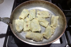 Бораки армянские пельмени - шаг 11